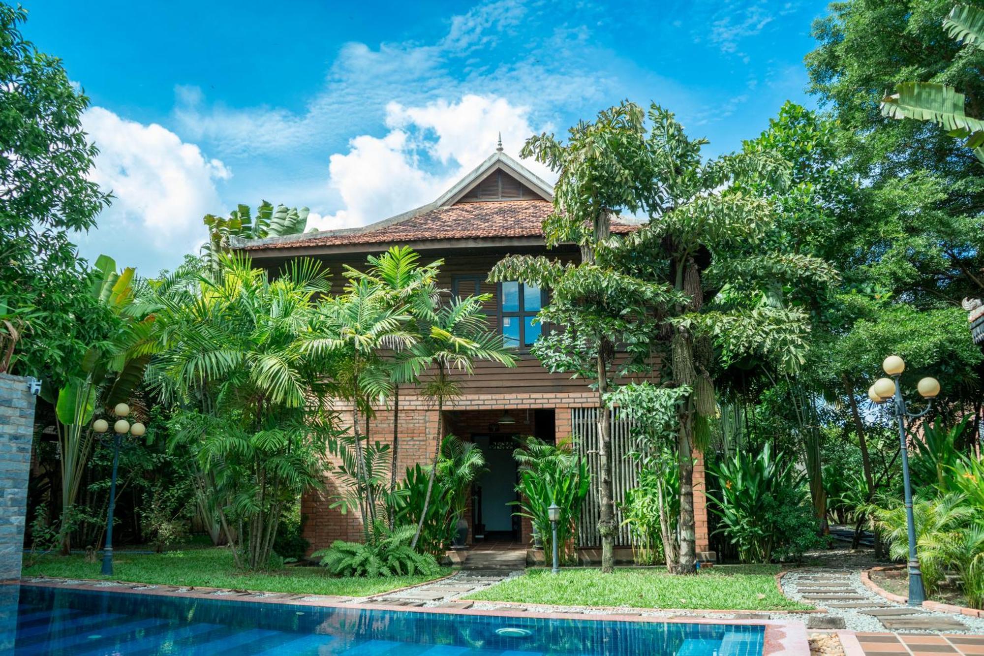 Jungle Sanctuary Hotel Siem Reap Exterior photo