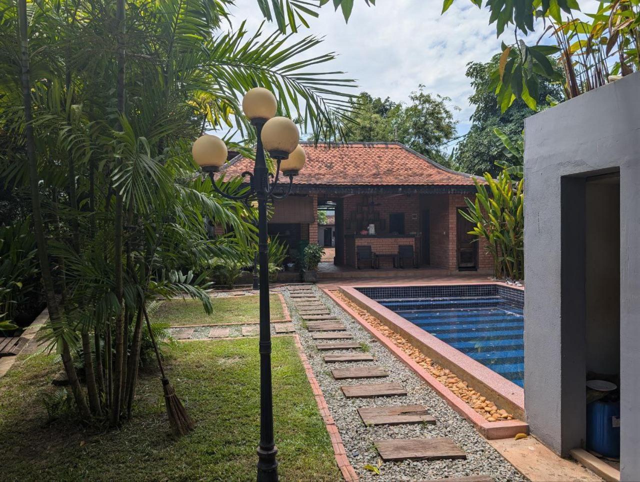 Jungle Sanctuary Hotel Siem Reap Exterior photo